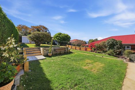 Photo of property in 76 Middleton Road, Kew, Dunedin, 9012