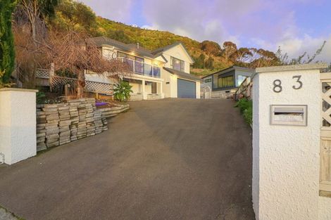Photo of property in 83 Kakariki Grove, Waikanae, 5036