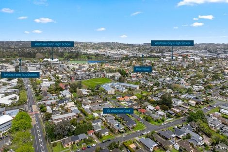 Photo of property in 1/4 Waterloo Road, Milford, Auckland, 0620