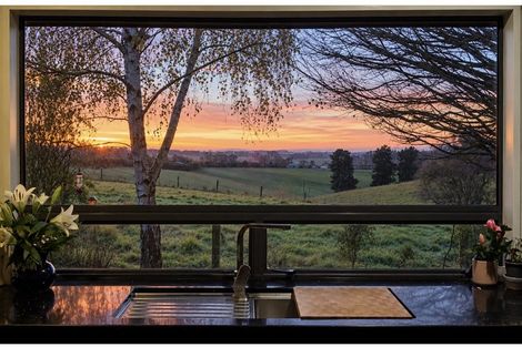 Photo of property in 90 Spur Road, Hadlow, Timaru, 7975