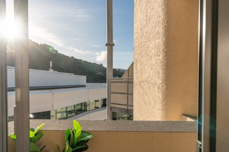 Photo of property in Westhaven Apartments, 23/127 Molesworth Street, Thorndon, Wellington, 6011