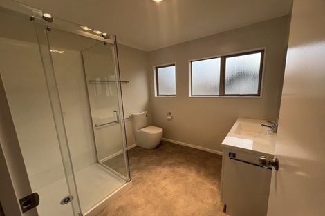 Photo of property in 37b Walton Street, Red Beach, 0932
