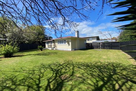 Photo of property in 8 Fyson Place, Hawera, 4610