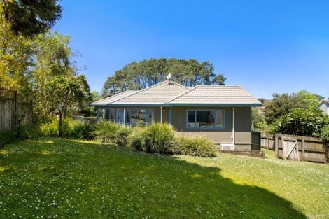 Photo of property in 30 Rosemary Avenue, Forrest Hill, Auckland, 0620