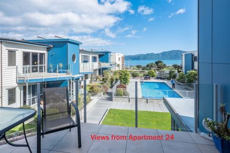 Photo of property in 24/4u Seaview Road, Paraparaumu Beach, Paraparaumu, 5032