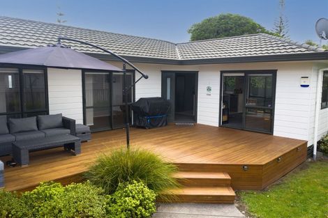 Photo of property in 207b The Square, Whangamata, 3620