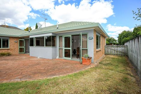 Photo of property in 20 Admiral Crescent, Flagstaff, Hamilton, 3210