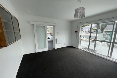 Photo of property in 512 Adelaide Road, Berhampore, Wellington, 6023