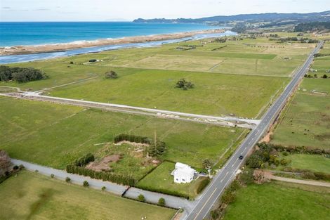 Photo of property in 397 Cove Road, Waipu, 0582