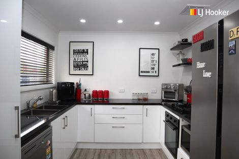 Photo of property in 11 Dick Street, South Dunedin, Dunedin, 9012