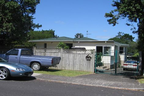Photo of property in 5 Cunliffe Place, Glenfield, Auckland, 0629