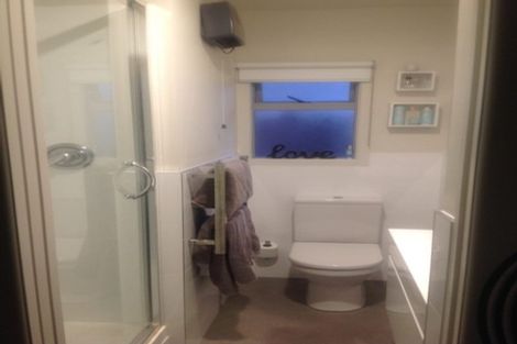 Photo of property in 1/22 Seaforth Avenue, Mangere Bridge, Auckland, 2022