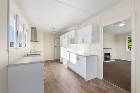 Photo of property in 37 Henderson Street, Riversdale, Blenheim, 7201