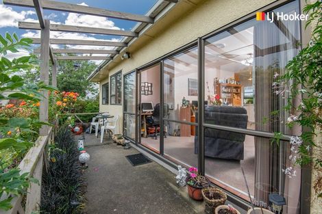 Photo of property in 2 Dunbar Place, Mosgiel, 9024