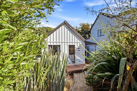 Photo of property in 69 Oxford Street, Lyttelton, 8082