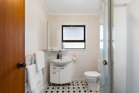 Photo of property in 6 Keirunga Road, Havelock North, 4130