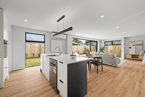 Photo of property in 2/5 Patrick Street, Mairehau, Christchurch, 8013