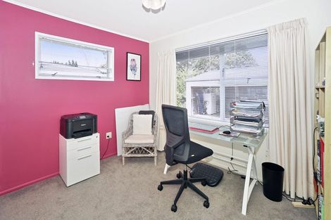 Photo of property in 11 Valley Road, Te Puke, 3119