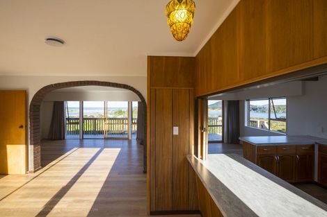 Photo of property in 21 Kakariki Road, Ngunguru, Whangarei, 0173