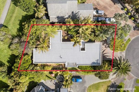 Photo of property in 15 Perendale Close, Somerville, Auckland, 2014