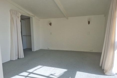 Photo of property in 111 Churchill Road, Murrays Bay, Auckland, 0630