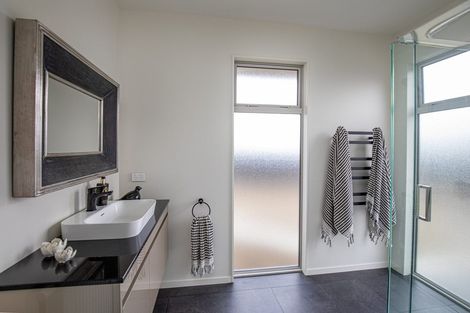 Photo of property in 10 Willoughby Place, Clyde, 9330