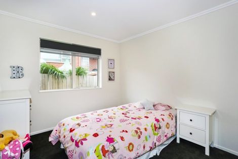 Photo of property in 4 Shepherds Road, Papakura, 2110