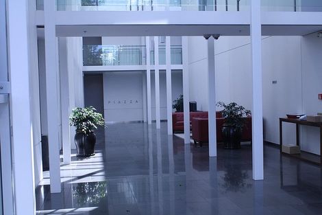 Photo of property in Sanctum Apartment, 10 Ebor Street, Te Aro, Wellington, 6011