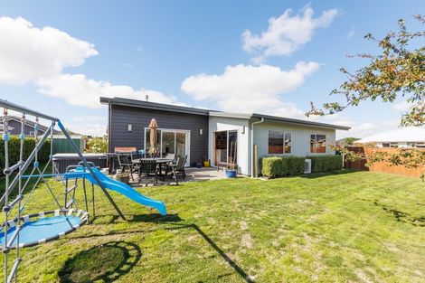 Photo of property in 5 Accolade Street, Feilding, 4702