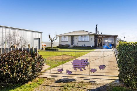 Photo of property in 325 Matangara Road, Hawera, 4672