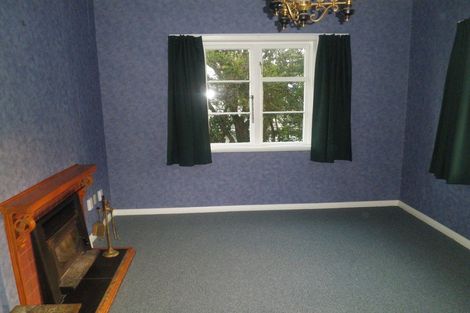 Photo of property in 53 Homebush Road, Khandallah, Wellington, 6035