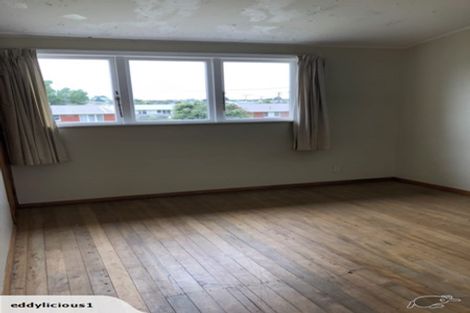 Photo of property in 4 Matipo Street, Castlecliff, Wanganui, 4501