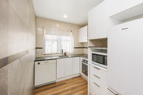 Photo of property in 5/288 College Street, West End, Palmerston North, 4410