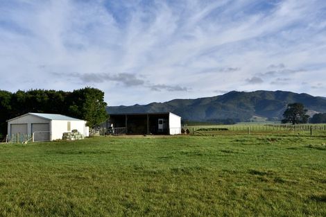 Photo of property in 56 Watersons Line, Dalefield, Carterton, 5791