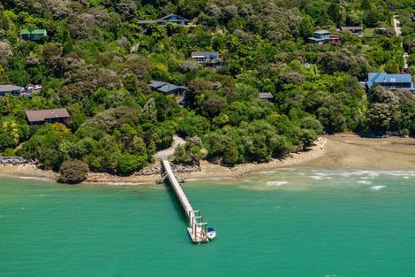 Photo of property in 236 Moetapu Bay Road, Moetapu Bay, Picton, 7282