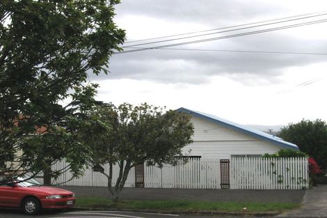 Photo of property in 37a Roberton Road, Avondale, Auckland, 1026