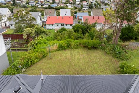 Photo of property in 65 Waihora Crescent, Waitangirua, Porirua, 5024