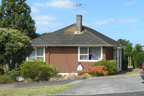 Photo of property in 5 Nutsey Avenue, Northcote, Auckland, 0627