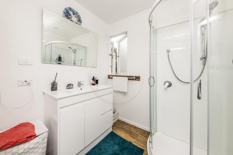 Photo of property in 1/5 Red Hill Road, Red Hill, Papakura, 2110