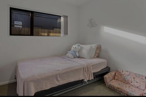 Photo of property in 63 Black Beech Crescent, Takanini, 2110