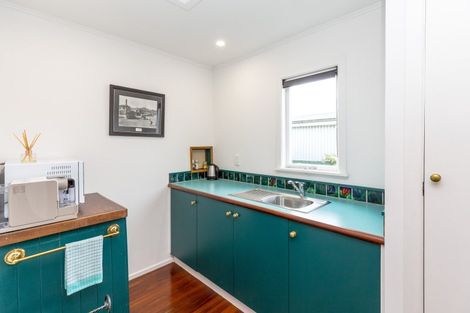 Photo of property in 39 Main Street, Greytown, 5712