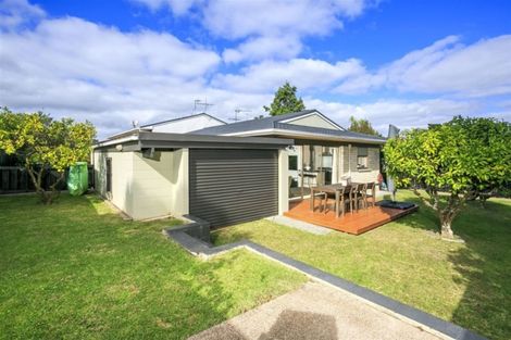 Photo of property in 2/31 Park Hill Road, Birkenhead, Auckland, 0626