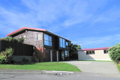 Photo of property in 1 Terrys Place, Kelson, Lower Hutt, 5010