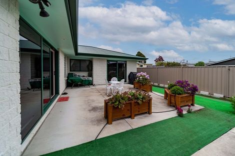 Photo of property in 7 Gregory Grove, Clive, 4102