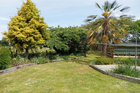 Photo of property in 82 Point Bush Road, Waimate, 7979