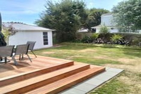 Photo of property in 6 Sevenoaks Drive, Bryndwr, Christchurch, 8053