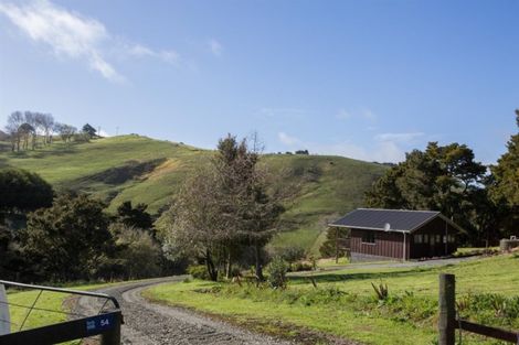 Photo of property in 54 Puriri Glade, Maungaturoto, 0588