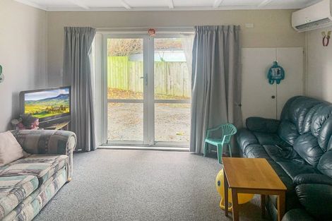 Photo of property in 10 Stanley Street, Dannevirke, 4930