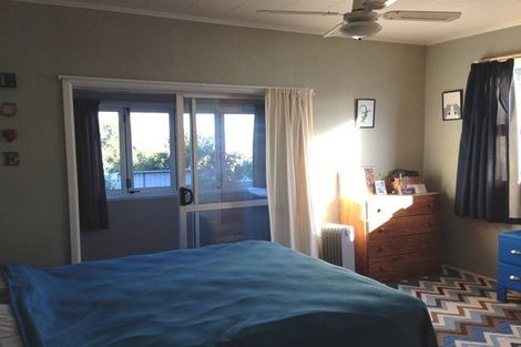 Photo of property in 18 Selwyn Road, Hospital Hill, Napier, 4110