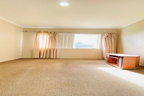 Photo of property in 12 Ali Place, Ranui, Auckland, 0612